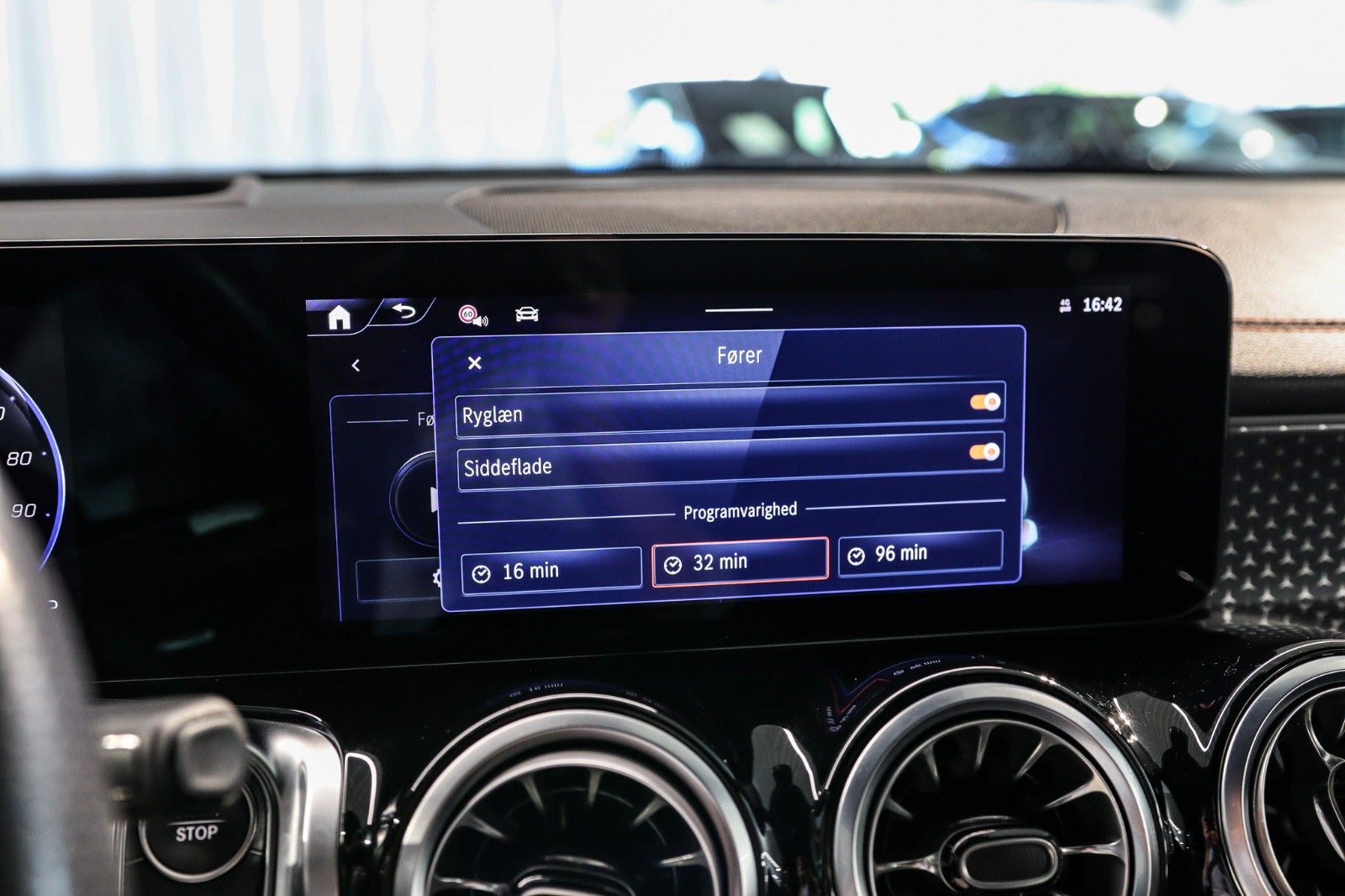 Billede af Mercedes EQB300  AMG Premium 4Matic