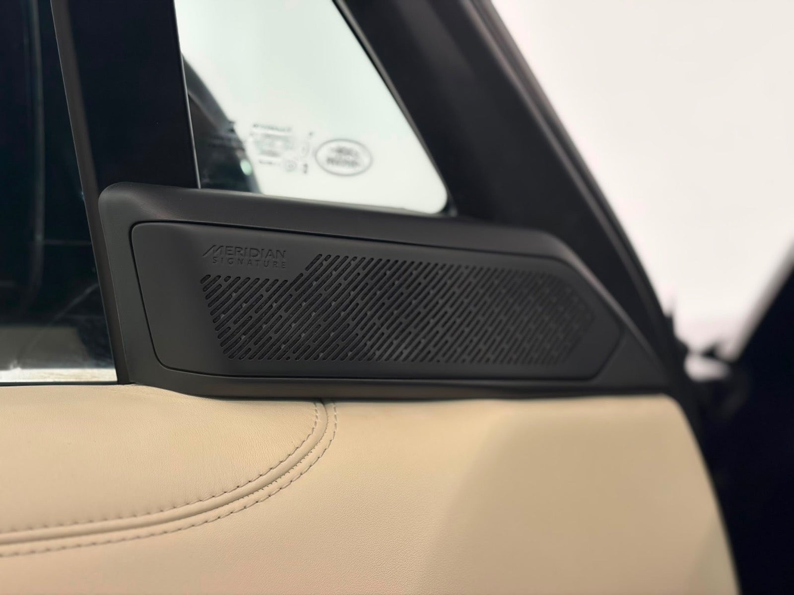 Land Rover – Range Rover