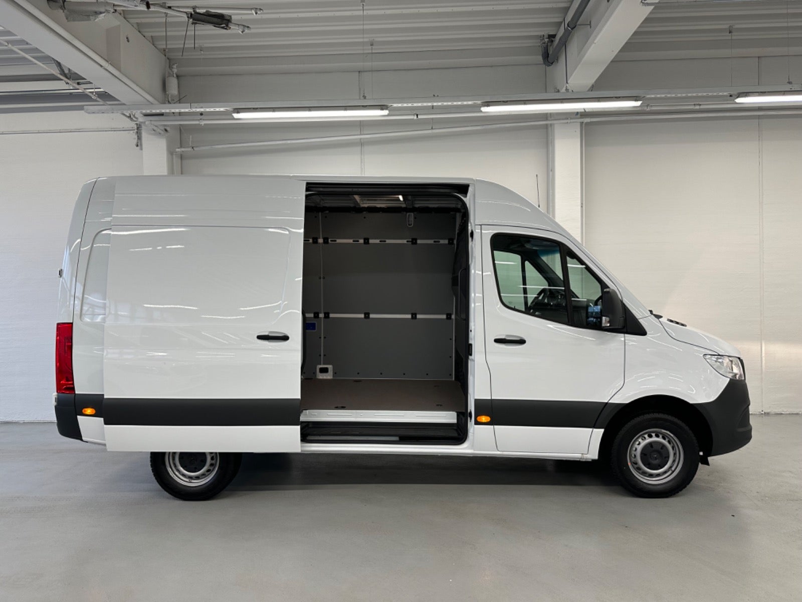 Billede af Mercedes Sprinter 317 2,0 CDi A2 Kassevogn PRO aut. RWD