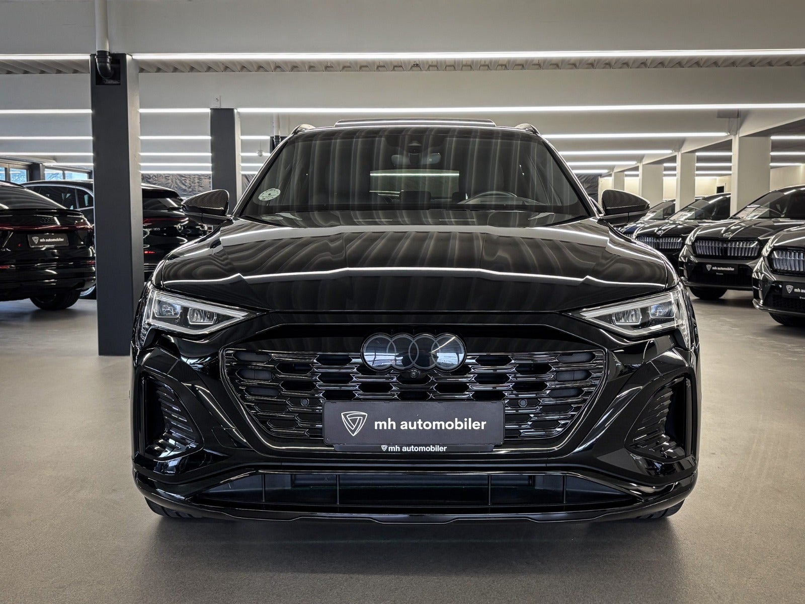 Billede af Audi Q8 e-tron 55 S-line Sportback quattro