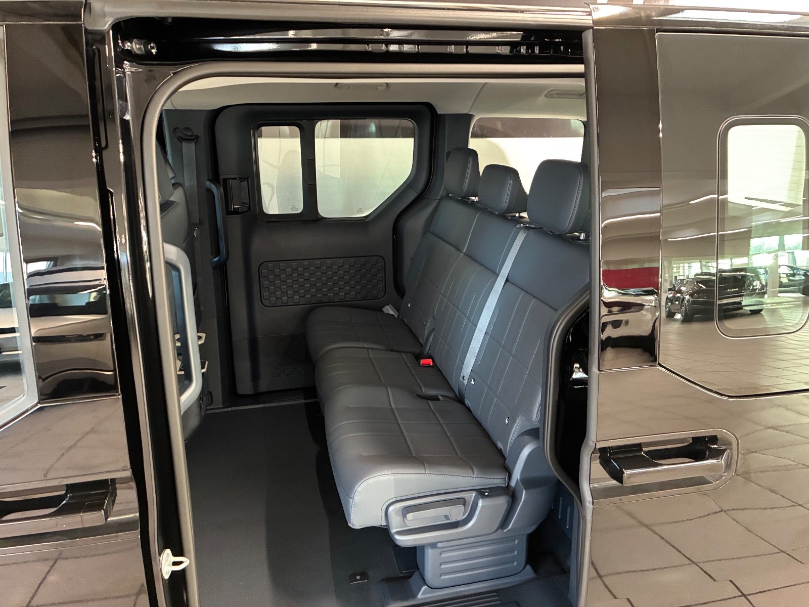 Kia PV5 Long Range Prestige