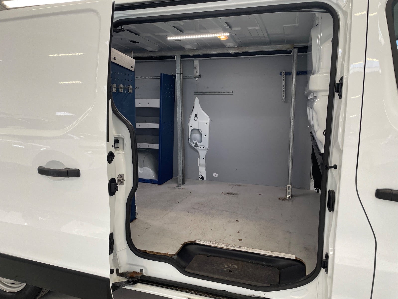 Billede af Renault Trafic T29 1,6 dCi 125 L2H1