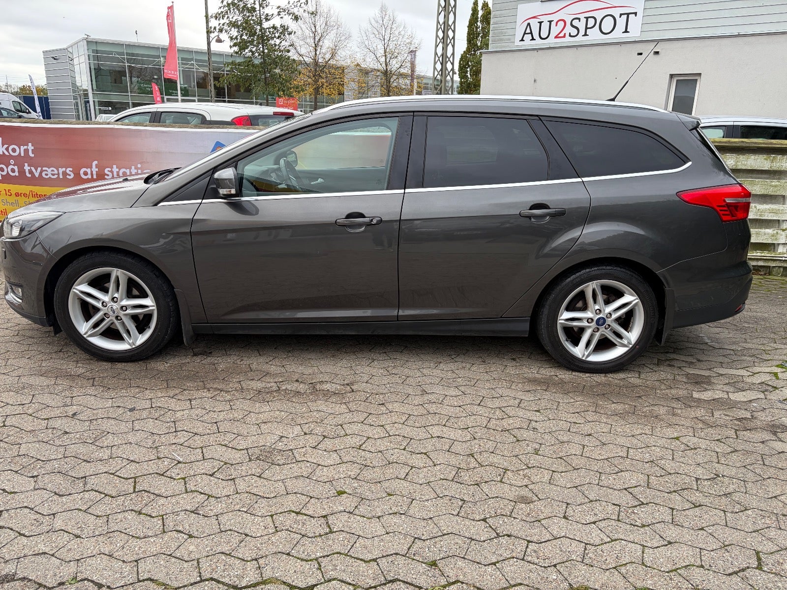 Ford Focus SCTi 100 Titanium stc.