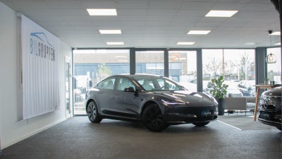 Tesla Model 3  RWD El aut. Automatgear modelår 2024 km 8209 Koksmetal nysynet ABS airbag alarm start