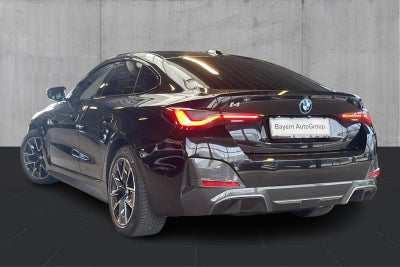 BMW i4 eDrive35 Fully Charged M-Sport - 2