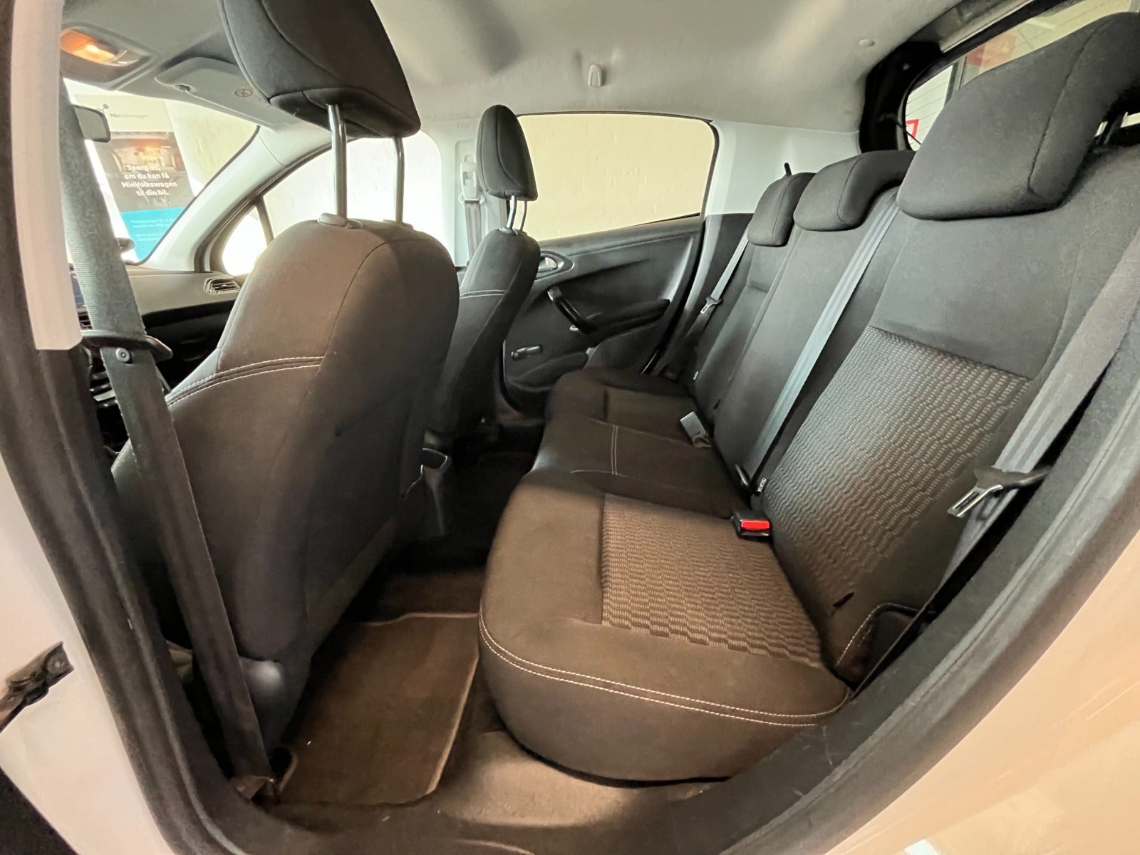 Billede af Peugeot 208 1,5 BlueHDi 100 Envy