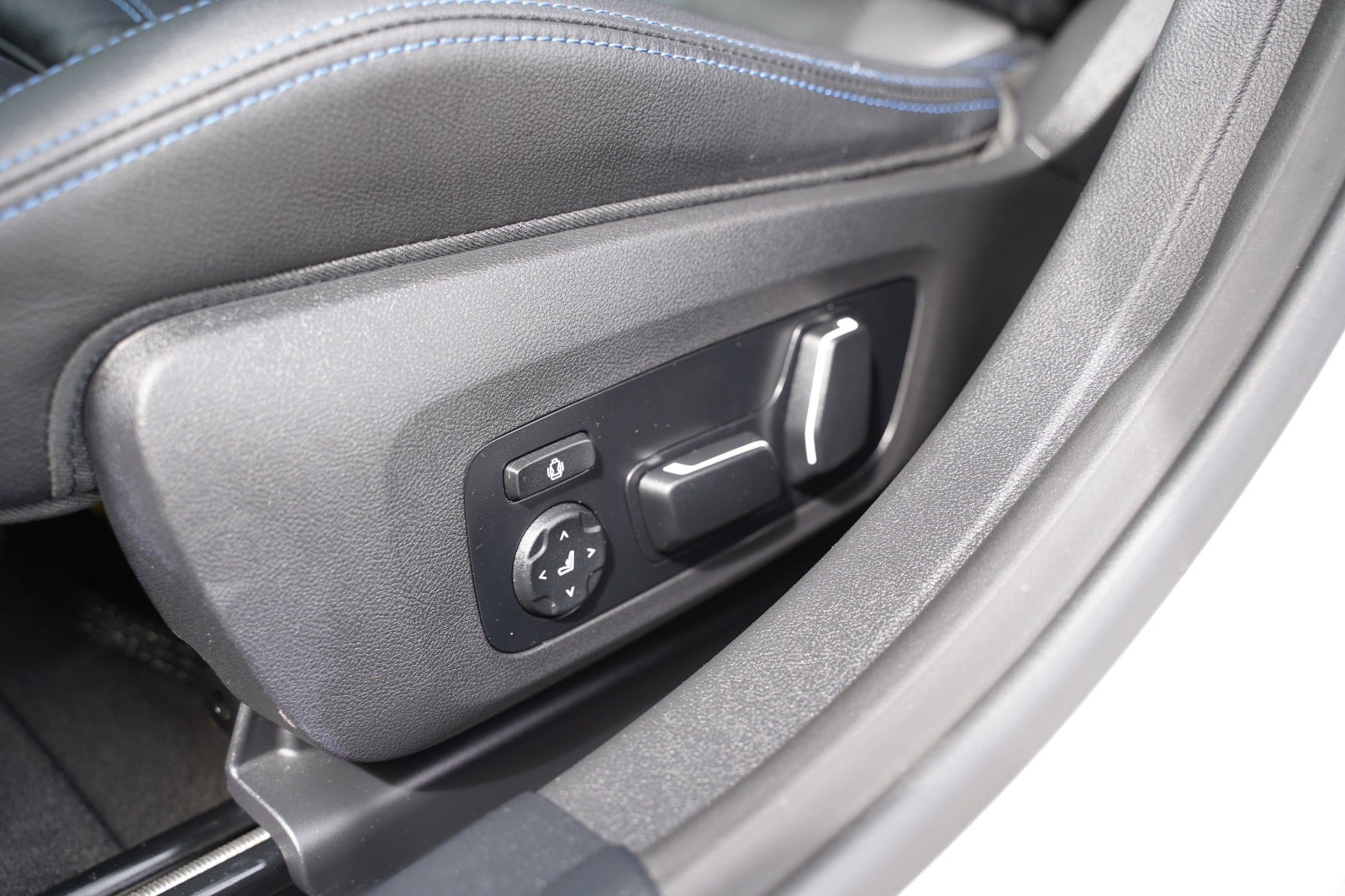 Billede af BMW i4 M50 Supercharged xDrive