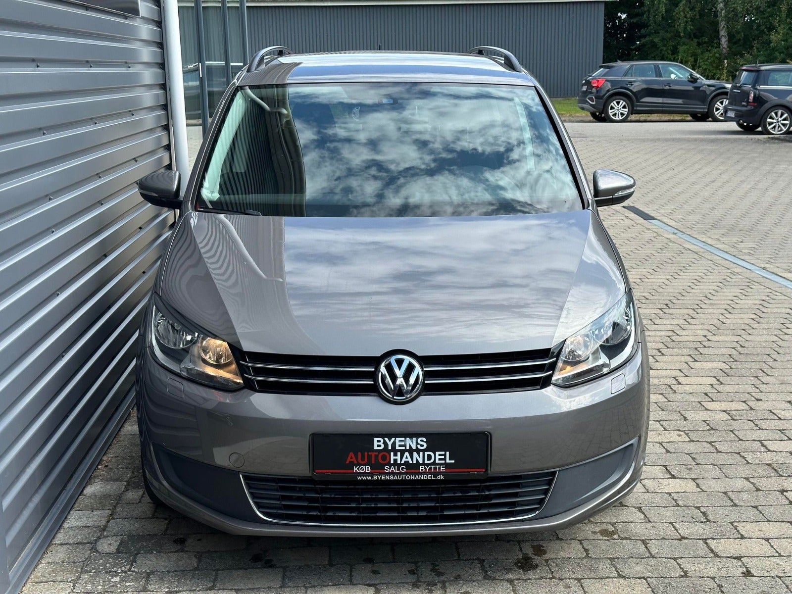 VW Touran 2011