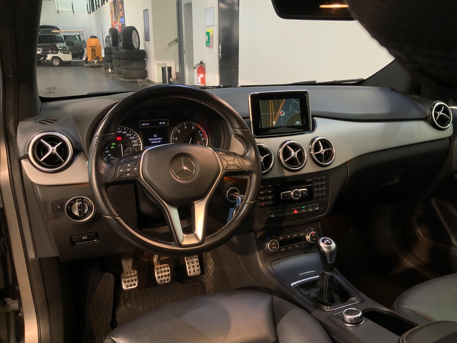 Mercedes-Benz B 180 (8/8)