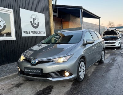 Toyota Auris 1,8 Hybrid H2 Style CVT 5d