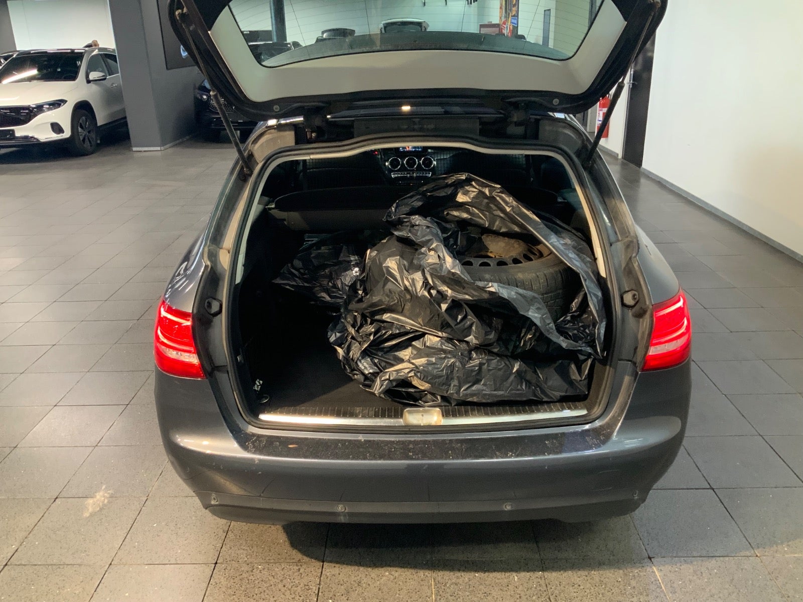 Mercedes-Benz C 220 d (6/8)