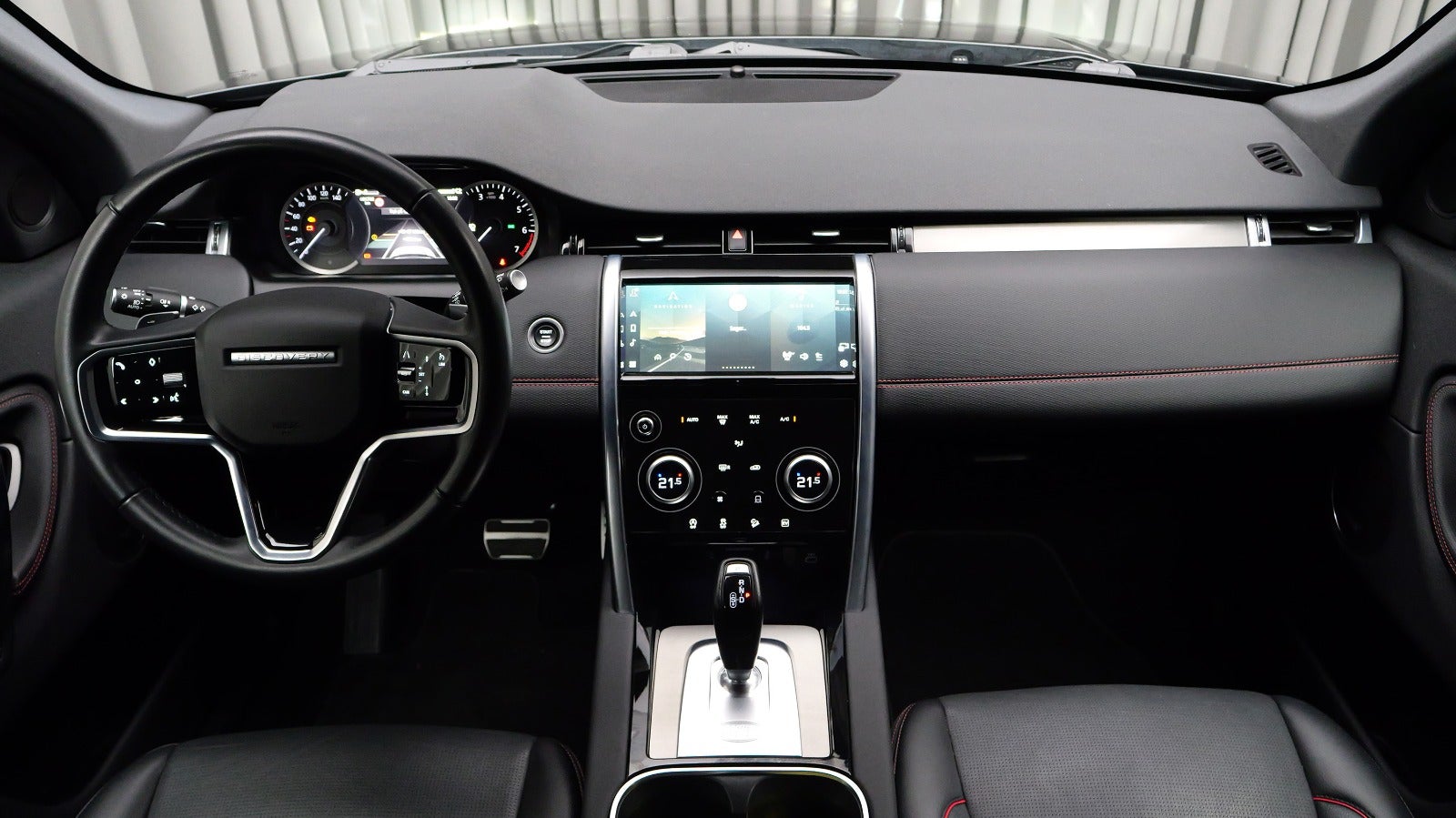 Land Rover Discovery Sport P300e R-Dynamic SE aut.