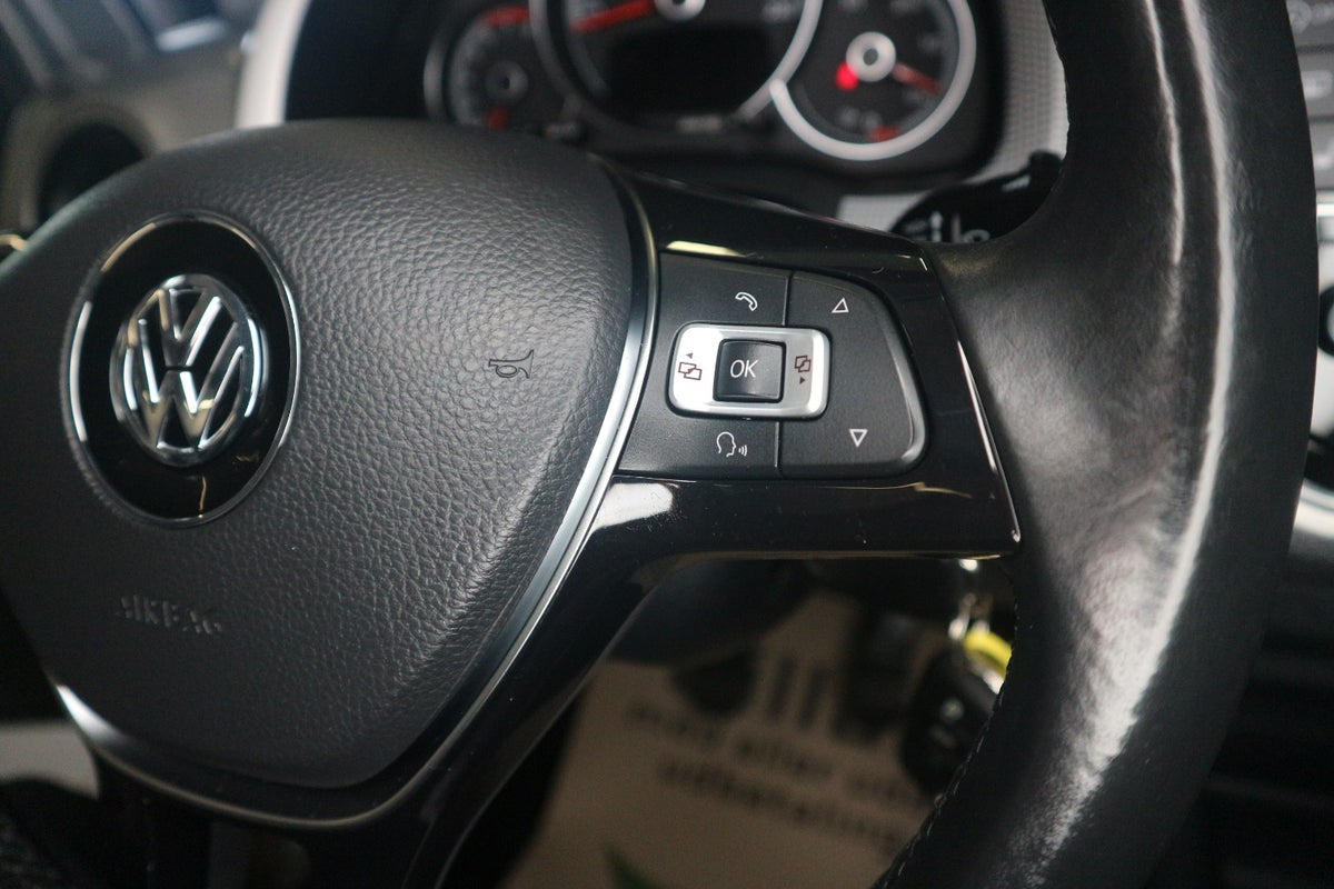 VW Up! TSi 90 High Up! BMT
