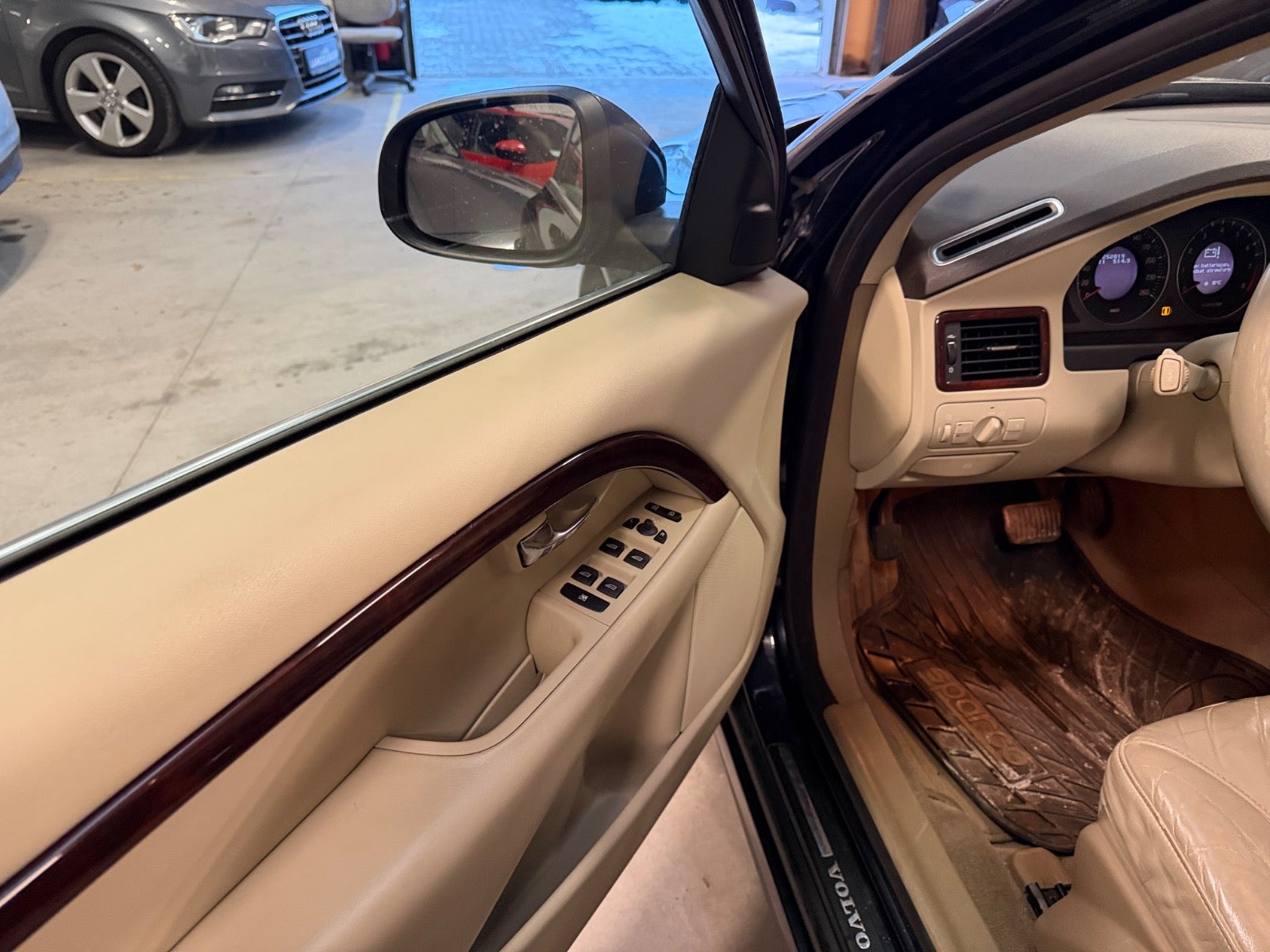 Volvo S80 T Momentum aut. - billede 8