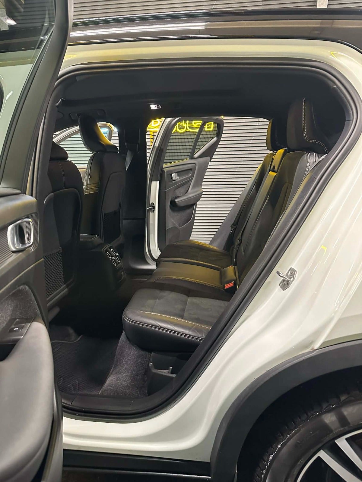 Billede af Volvo XC40 1,5 T5 ReCharge R-Design aut.