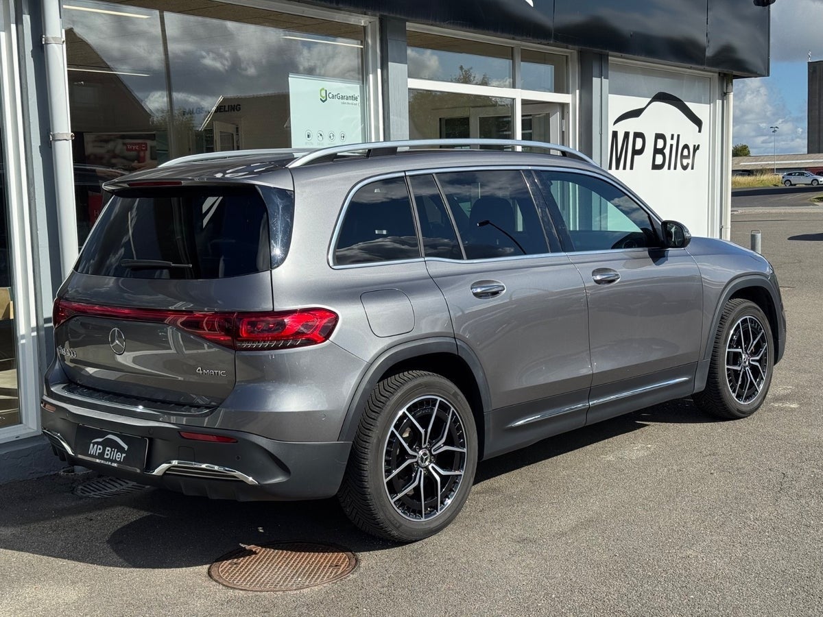 Billede af Mercedes EQB300  AMG Line 4Matic
