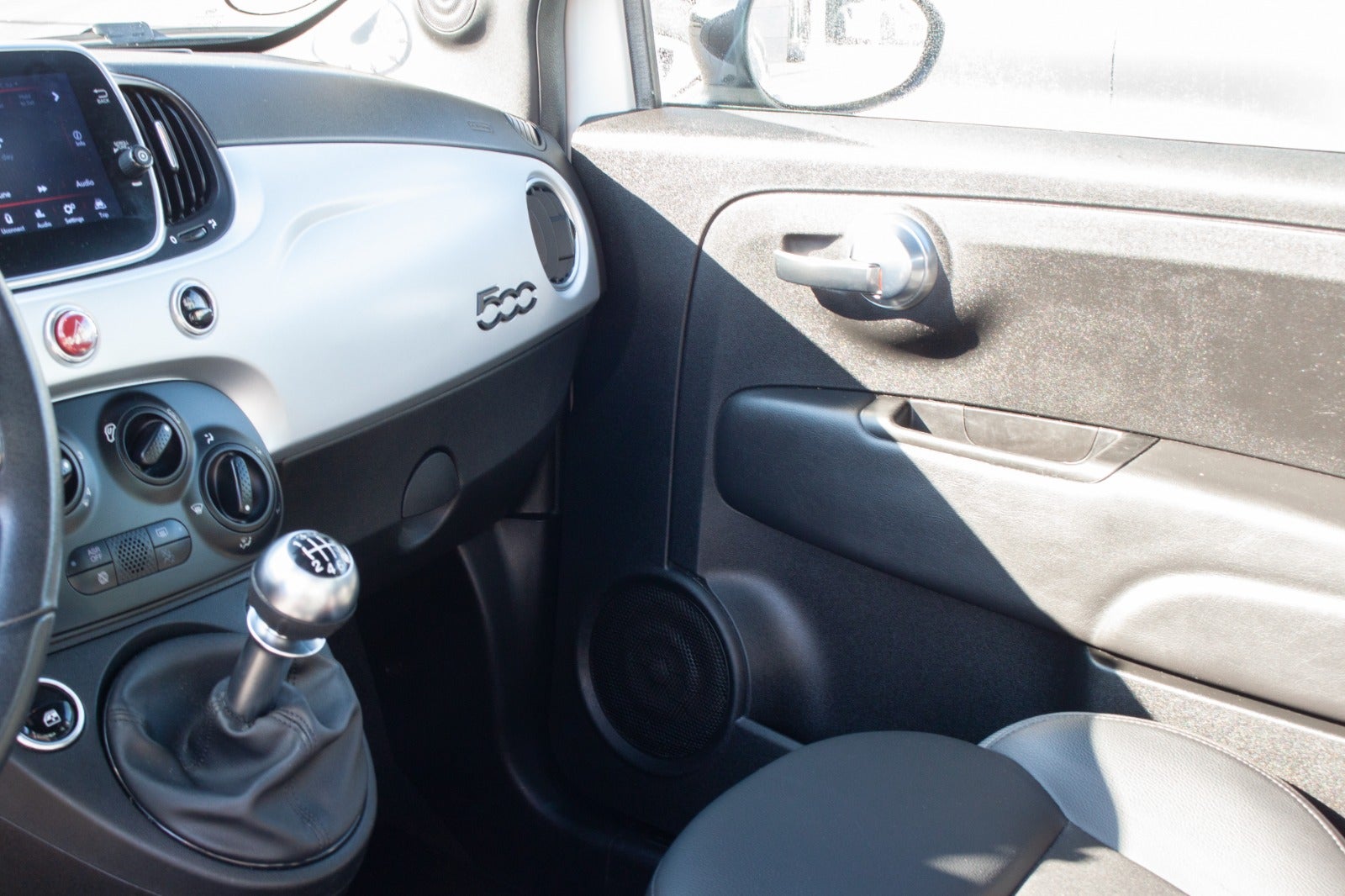 Fiat 500 Hybrid Connect