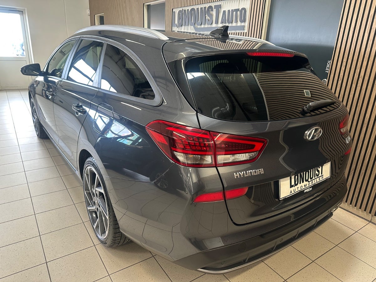 Hyundai i30 T-GDi mHEV N-Line stc. DCT Hyundai i30 T-GDi mHEV N-Line stc. DCT