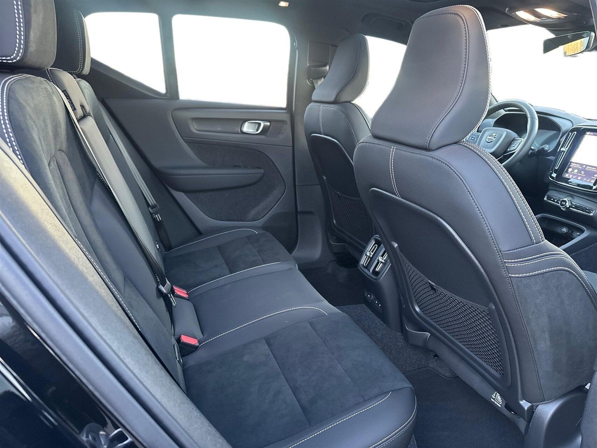 Volvo EX40 Extended Range Black Edition billede 12