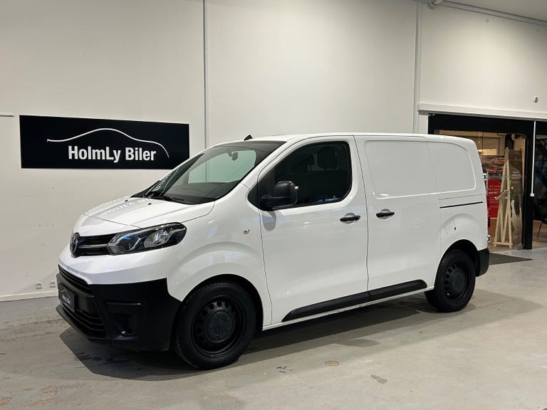 Toyota ProAce D 95 Compact Base+