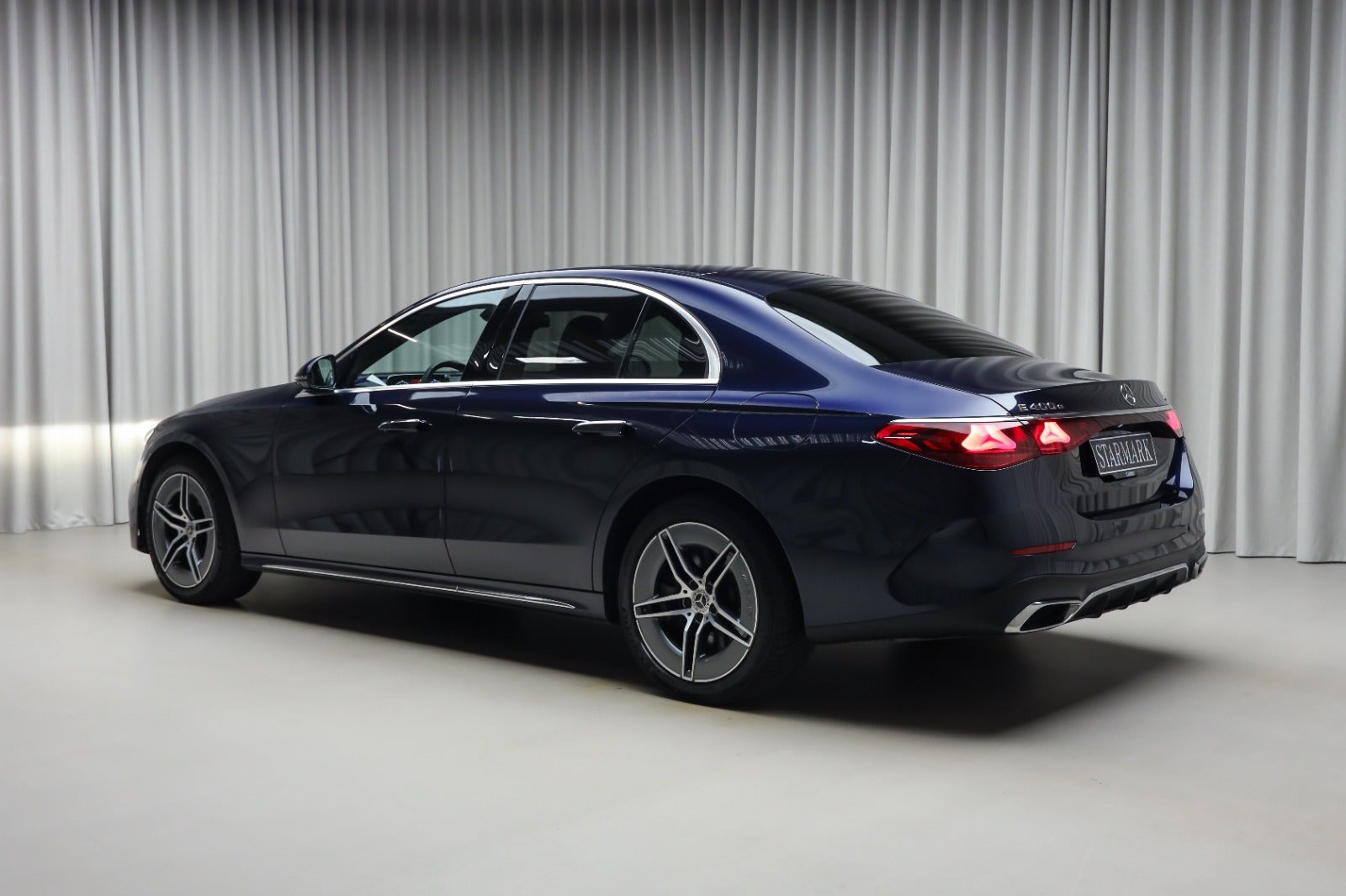 Mercedes-Benz E 400 e (3/8)