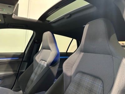 VW Golf VIII GTE DSG