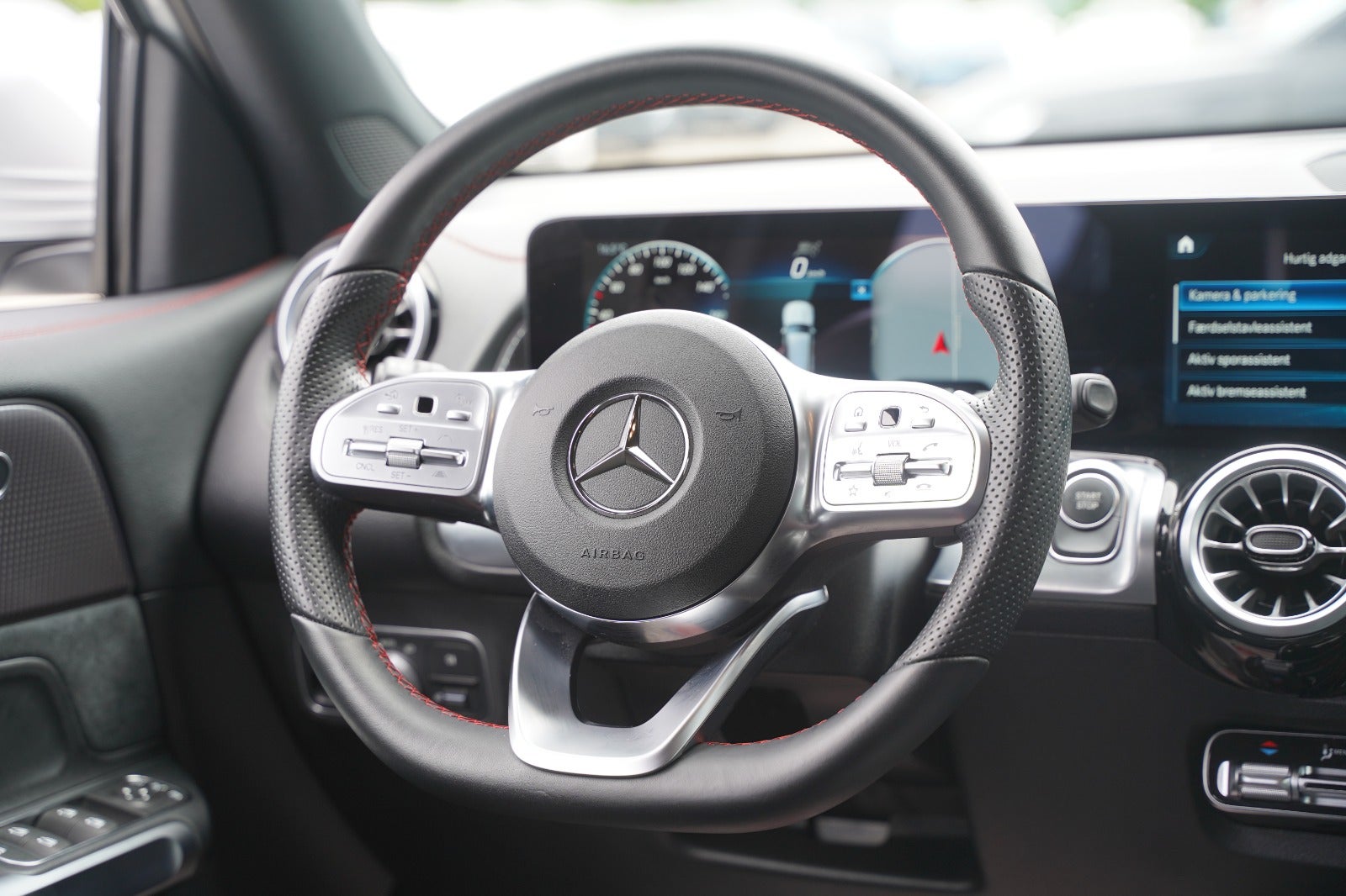 Billede af Mercedes EQB250+  AMG Line