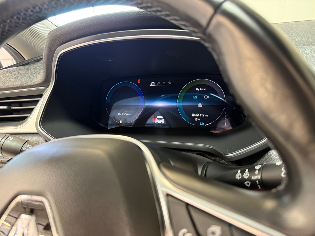 Renault Captur E-Tech Intens
