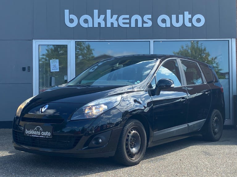 Renault Grand Scenic III dCi 130 Expression 7prs
