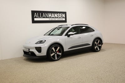 Porsche Macan 4S   5d