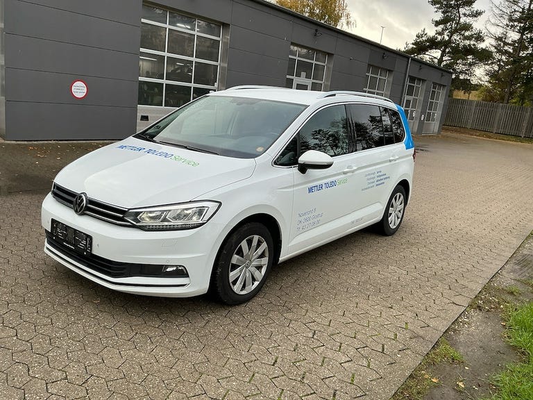 VW Touran TDi 150 Highline Family DSG Van