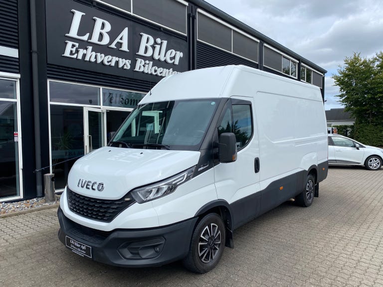 Iveco Daily 35S16 12m³ Van AG8