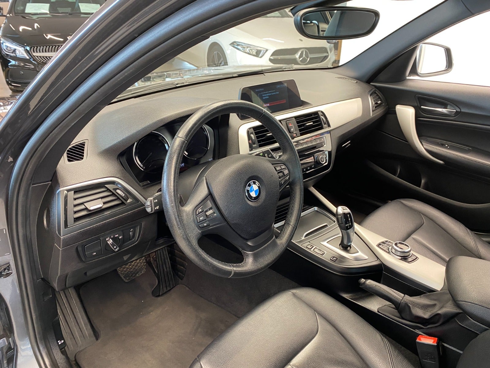 Billede af BMW 118i 1,5 Advantage aut.