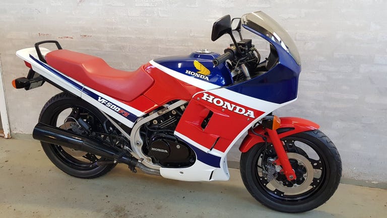 Honda VF 500 F 