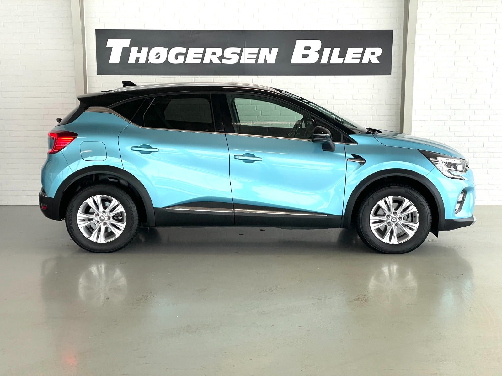 Billede af Renault Captur 1,6 E-Tech Intens