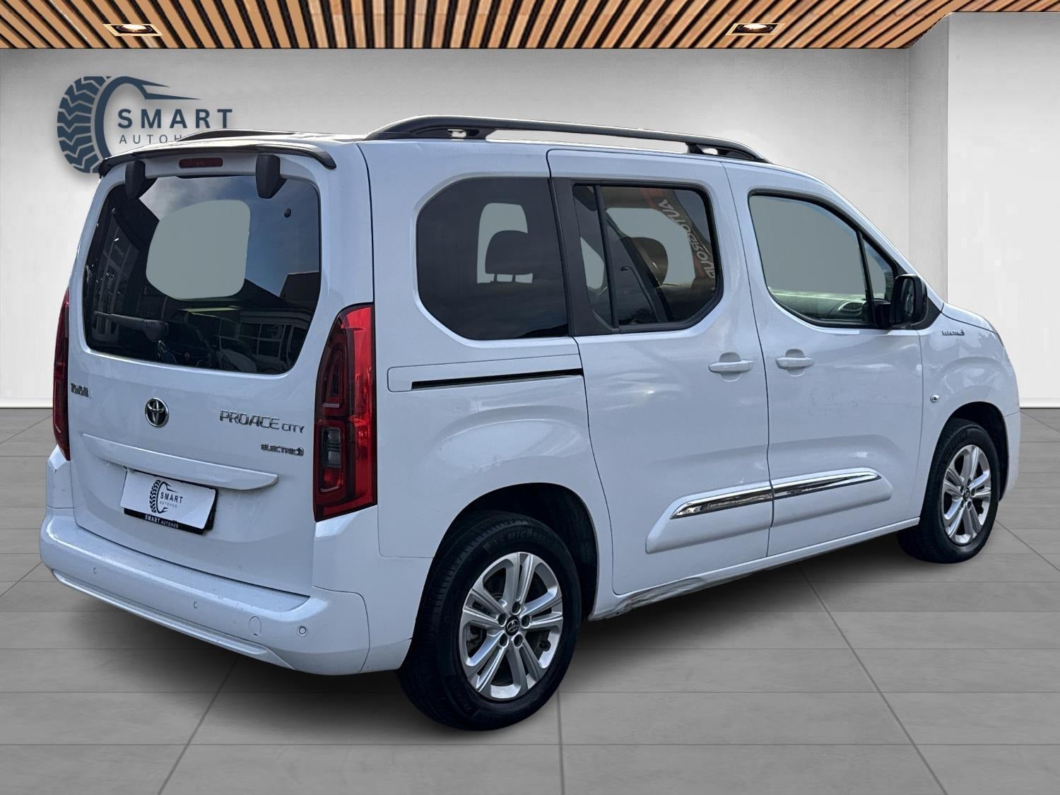 Billede af Toyota ProAce City Verso 50 Medium Family
