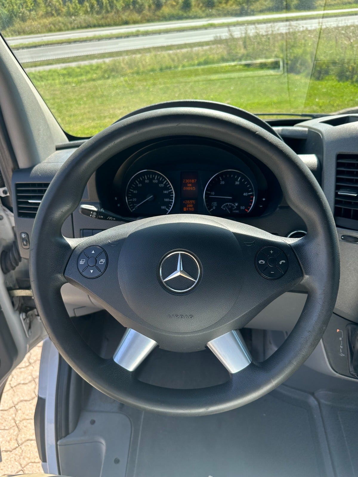 Mercedes Sprinter 316 2,2 CDi R2 Kassevogn 5d - 10