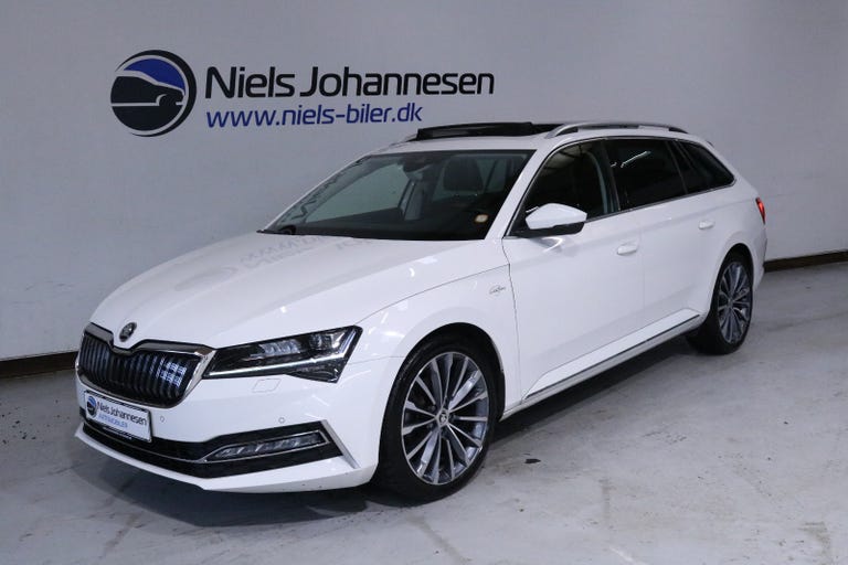 Skoda Superb TSi iV Laurin & Klement Combi DSG