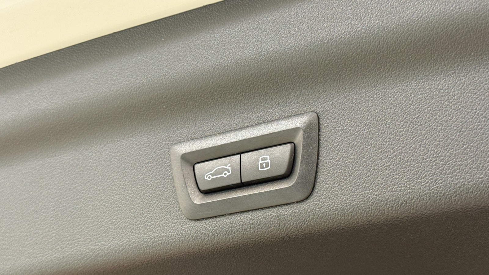 Billede af BMW iX1  xDrive30 Fully Charged M-Sport