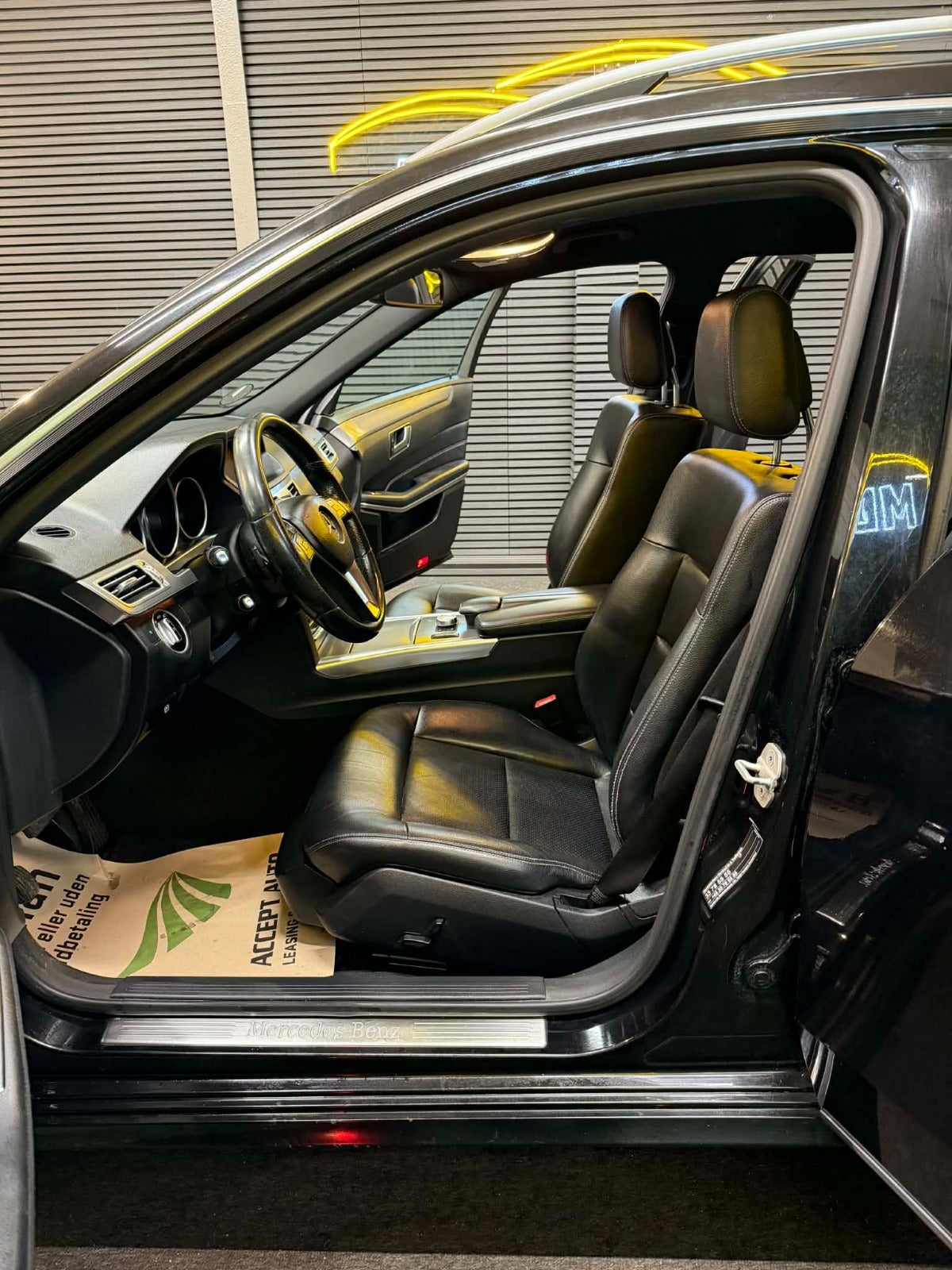 Billede af Mercedes E220 2,2 CDi Avantgarde stc. aut.