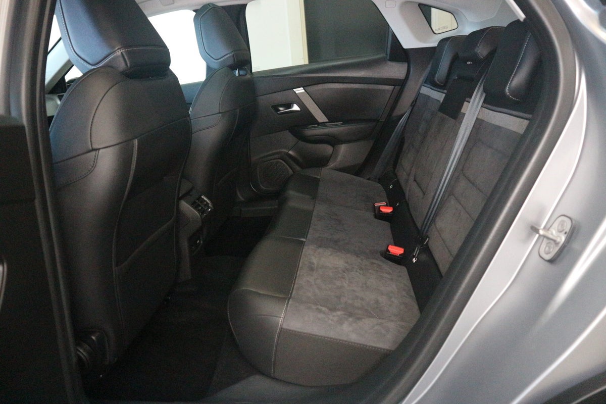 Citroën ë-C4 X Palais Sky