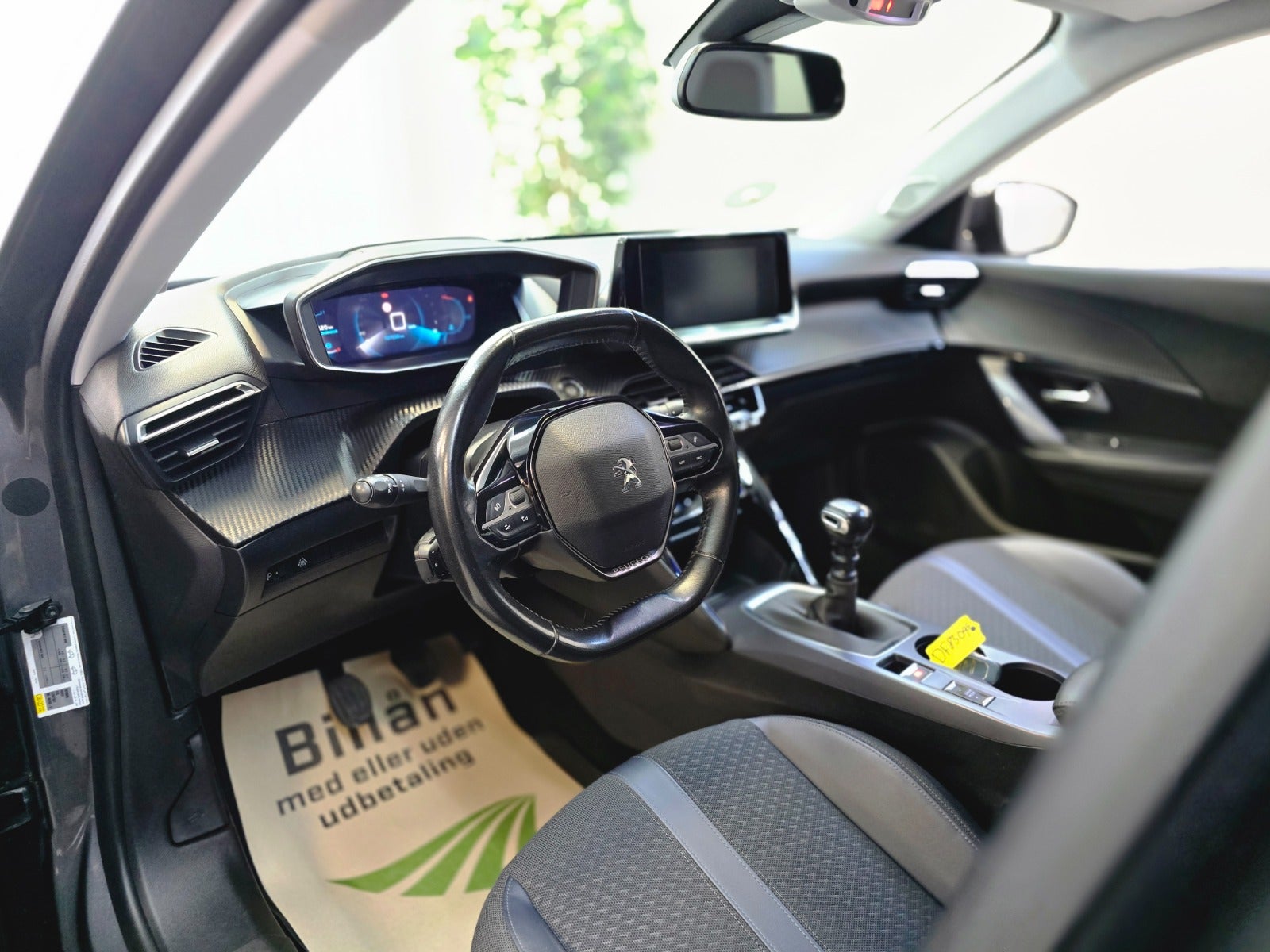 Billede af Peugeot 2008 1,2 PureTech 100 Allure Pack