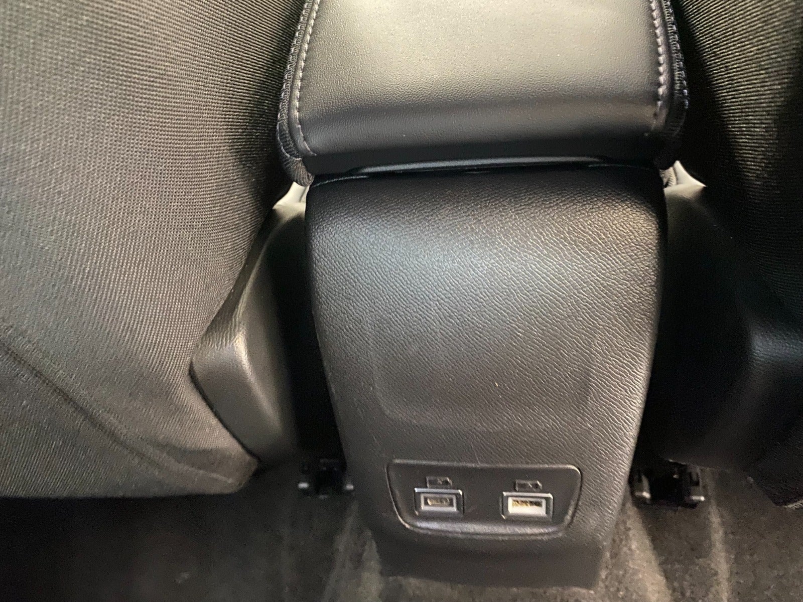 Billede af Peugeot e-2008 54 Allure