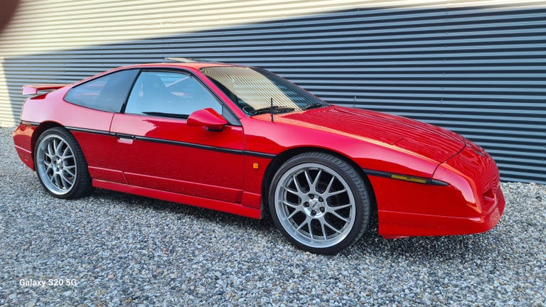 Pontiac Fiero aut.
