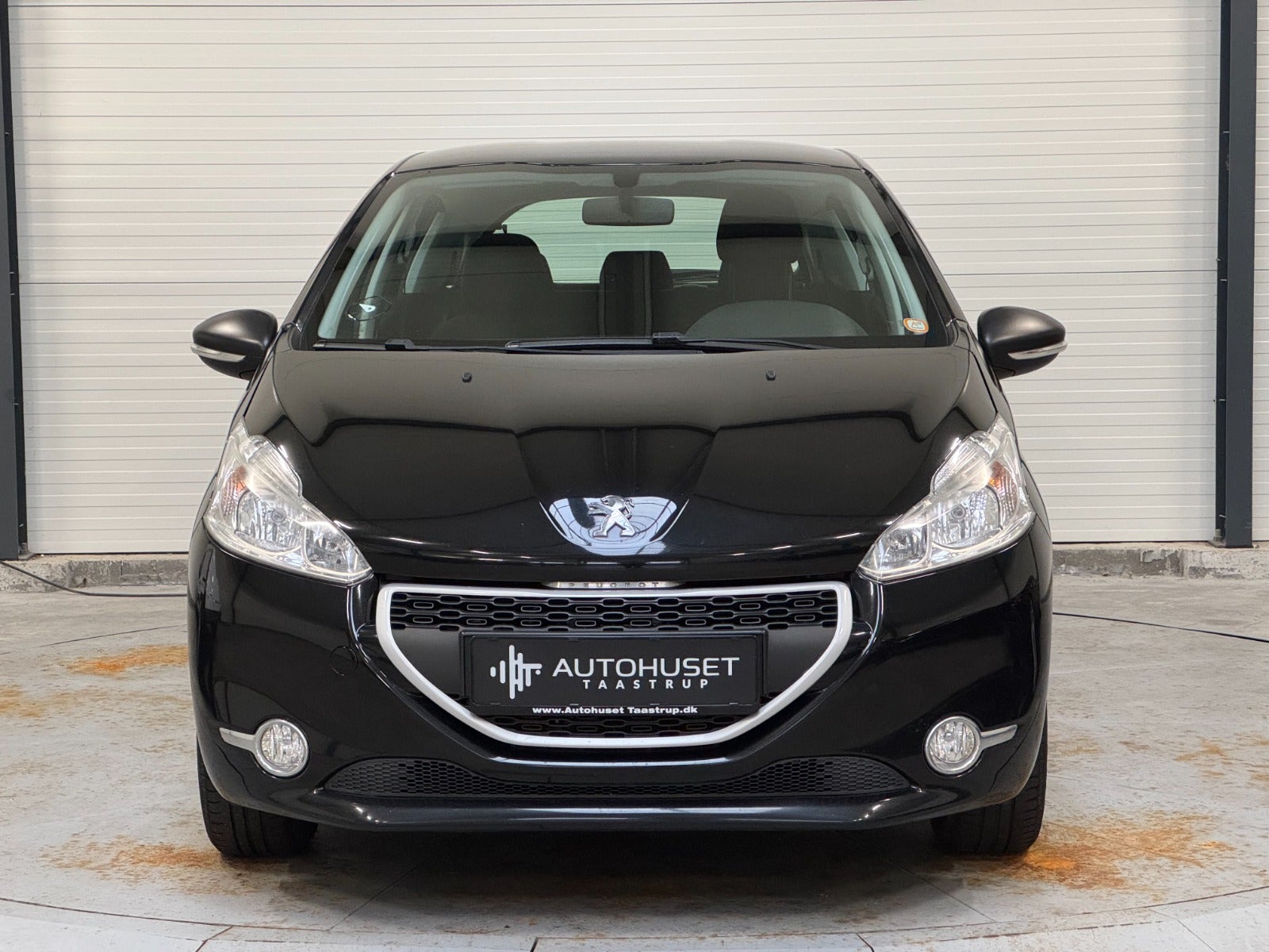 Peugeot 208 2014