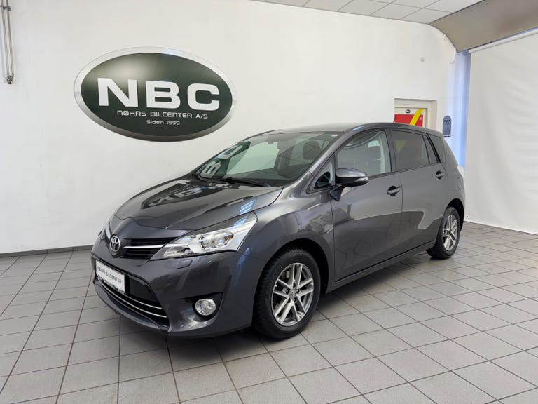 Toyota Verso VVT-i T2 Skyview 7prs