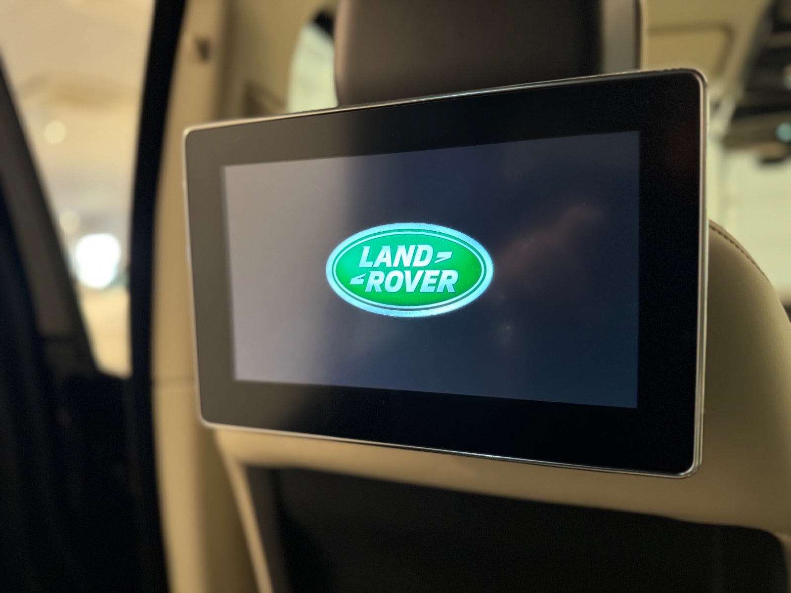 Land Rover – Range Rover