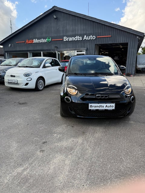 Fiat 500e 42 Icon Plus