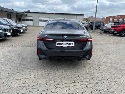 BMW i5 eDrive40 M-Sport