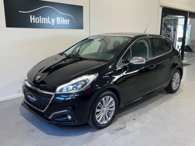 Peugeot 208 PureTech 82 Allure Sky